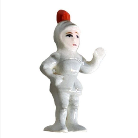 Vintage RARE KINGSMAN of HUMPTY DUMPTY Nursery Rhyme Mini Figurine - Picture 7 of 10